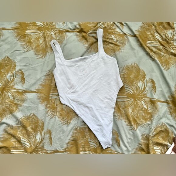 nwot WHT Babaton Contour Squareneck High-leg Bodysuit XL - Picture 2 of 3